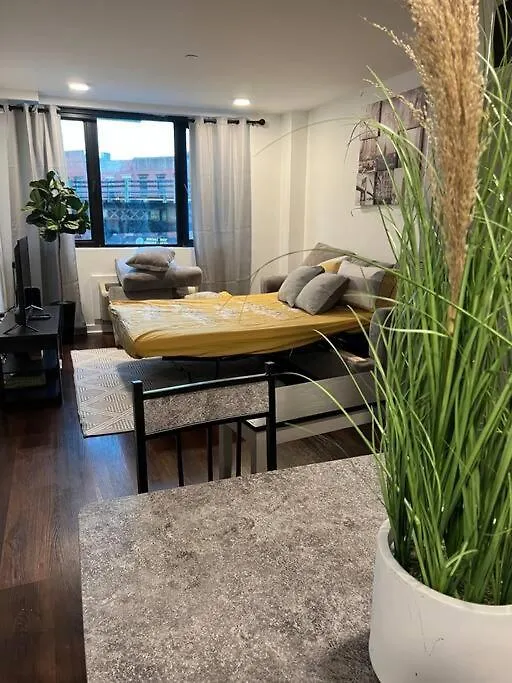 Apartament Cozy 1 Bedroom With Outdoor Patio Space Nowy Jork