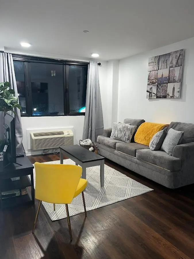 Cozy 1 Bedroom With Outdoor Patio Space Nowy Jork Apartament
